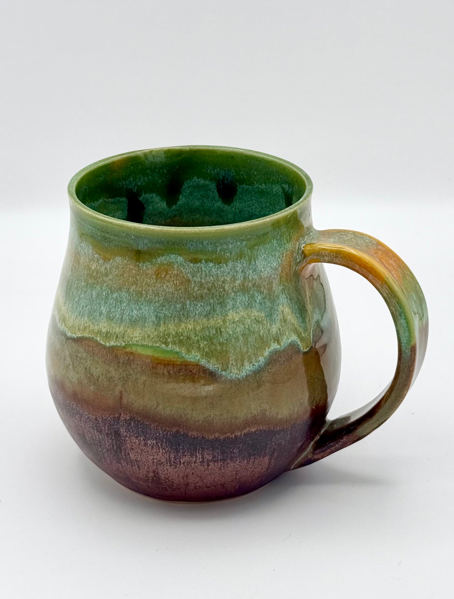 Curvy Mug with Copper Bottom
