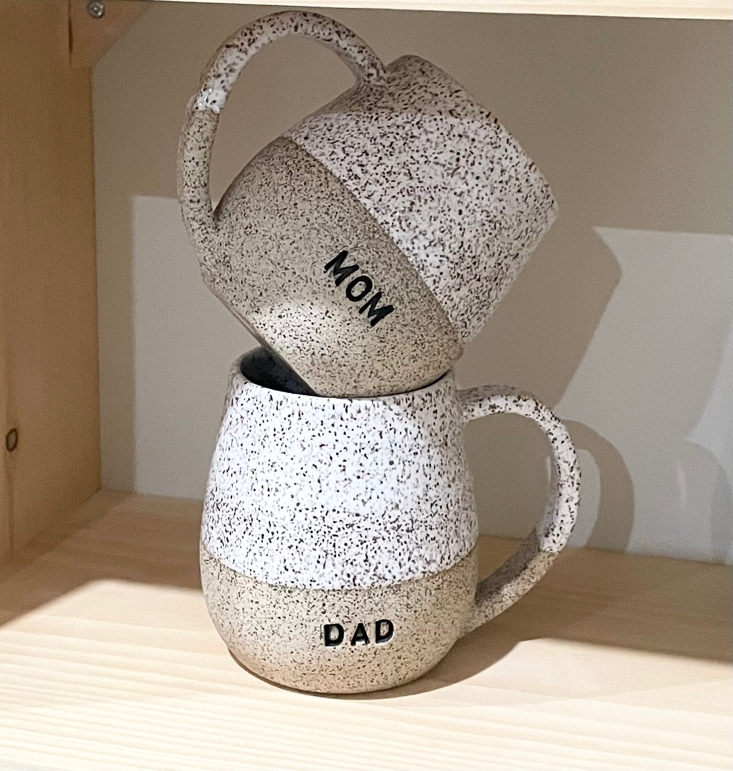 Minimalist - Mom & Dad