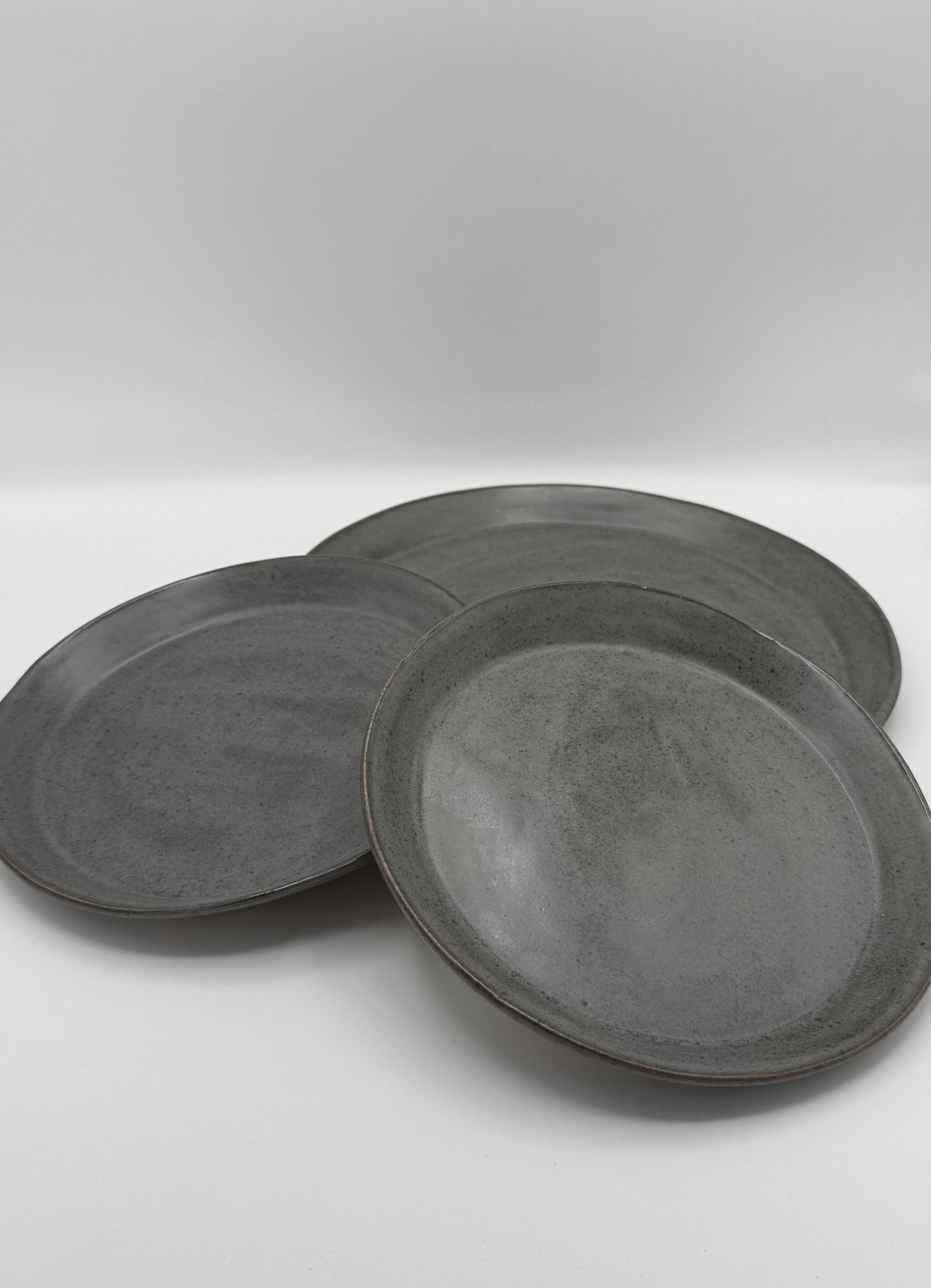 Minimalist Dinnerware Set