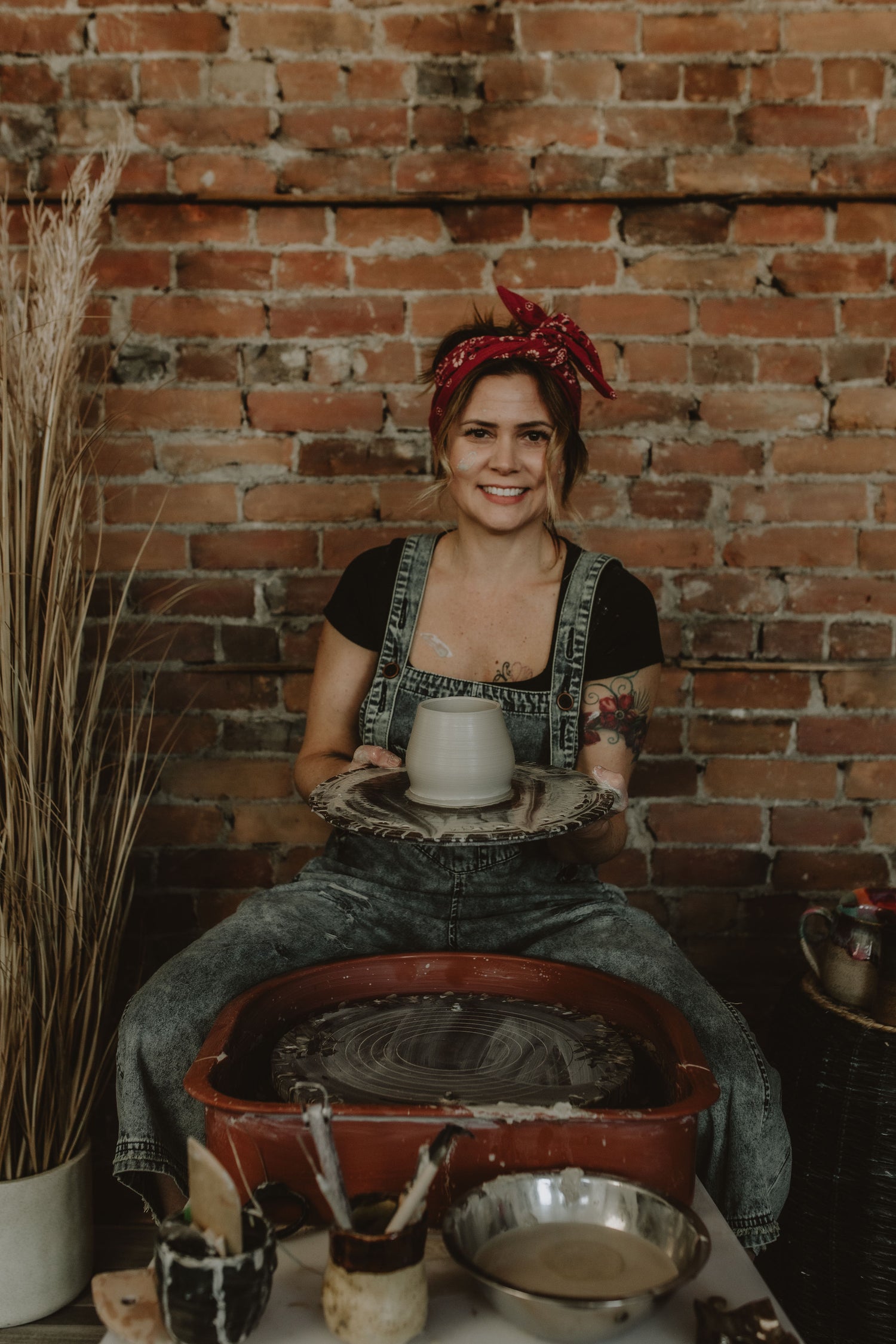 Custom Clay Potter, April Gardiner