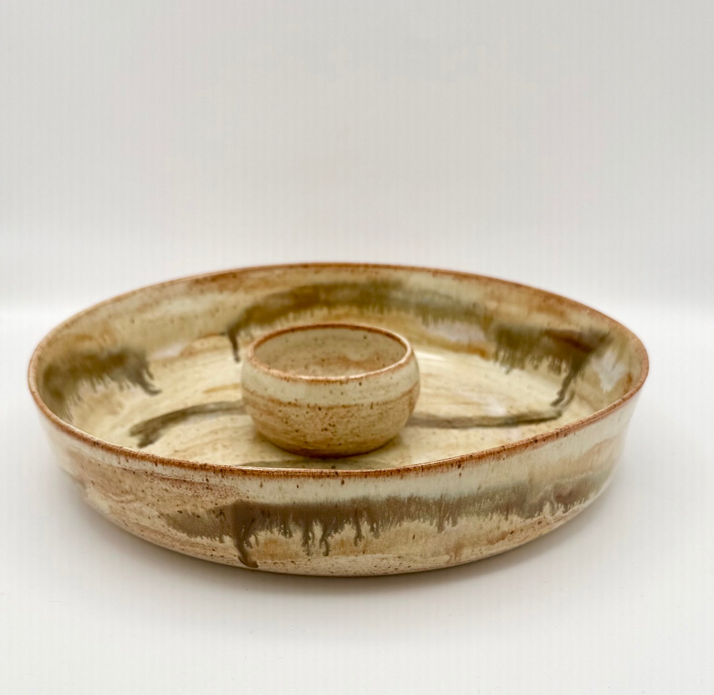 Serving Tray/Platter with dip bowl