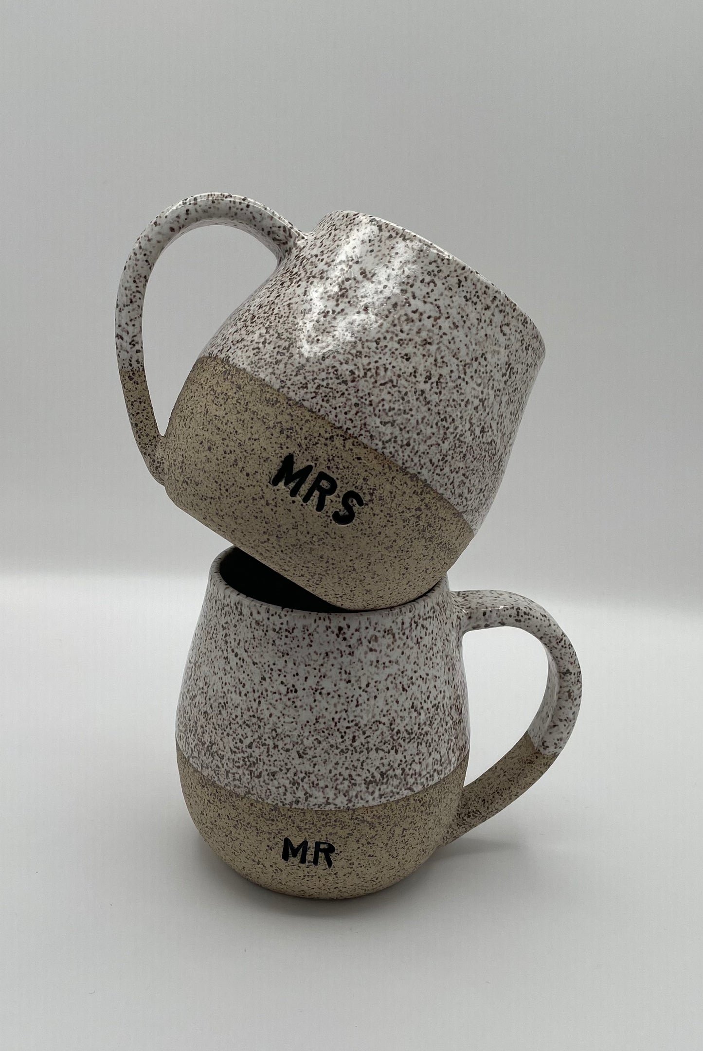 Minimalist - Mr & Mrs