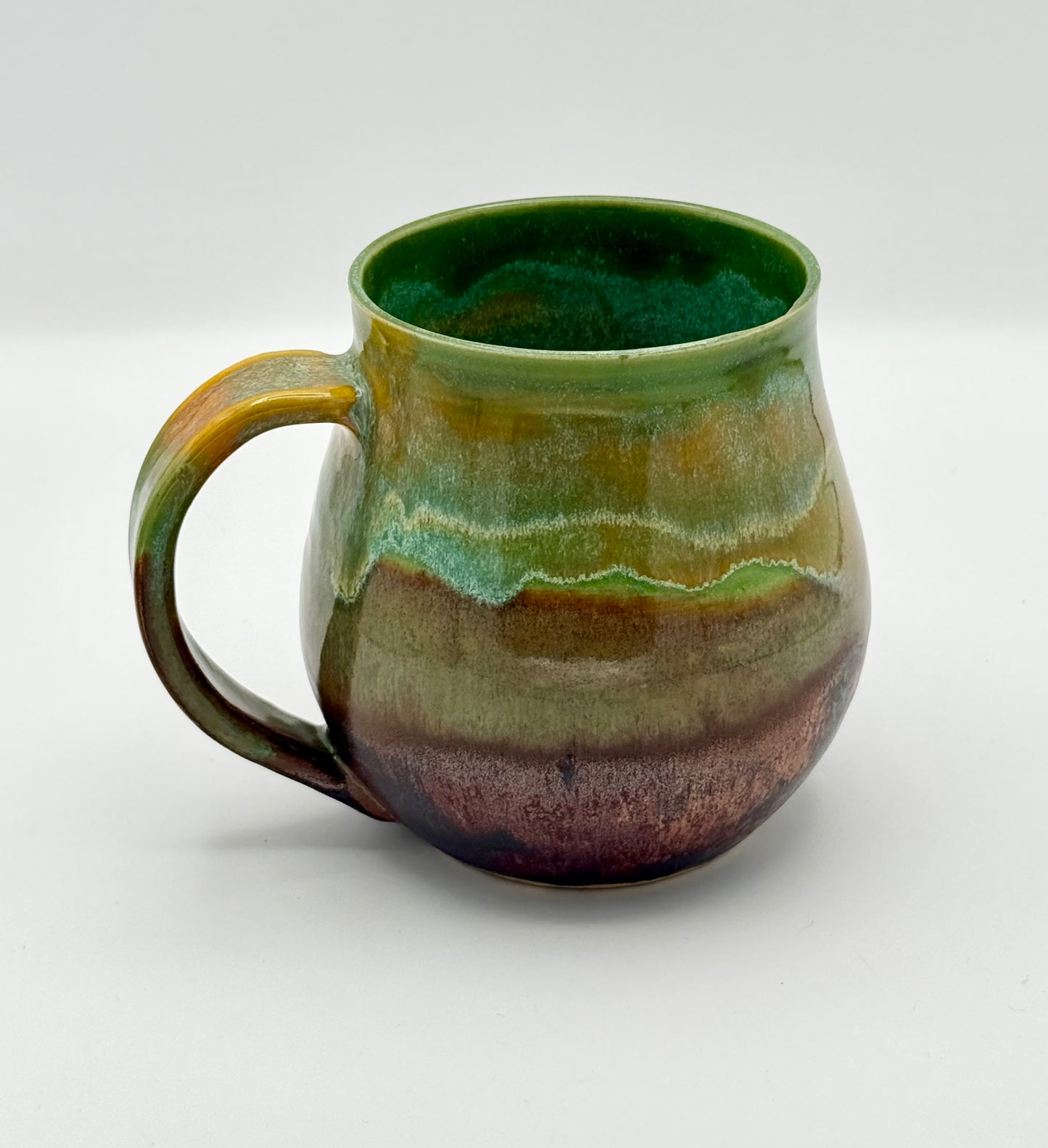 Curvy Mug with Copper Bottom