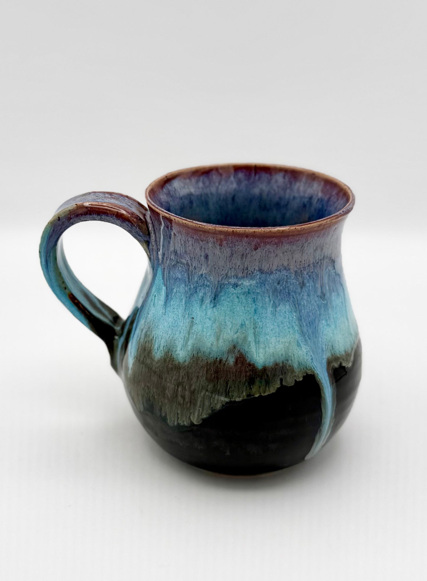 Curvy Mug