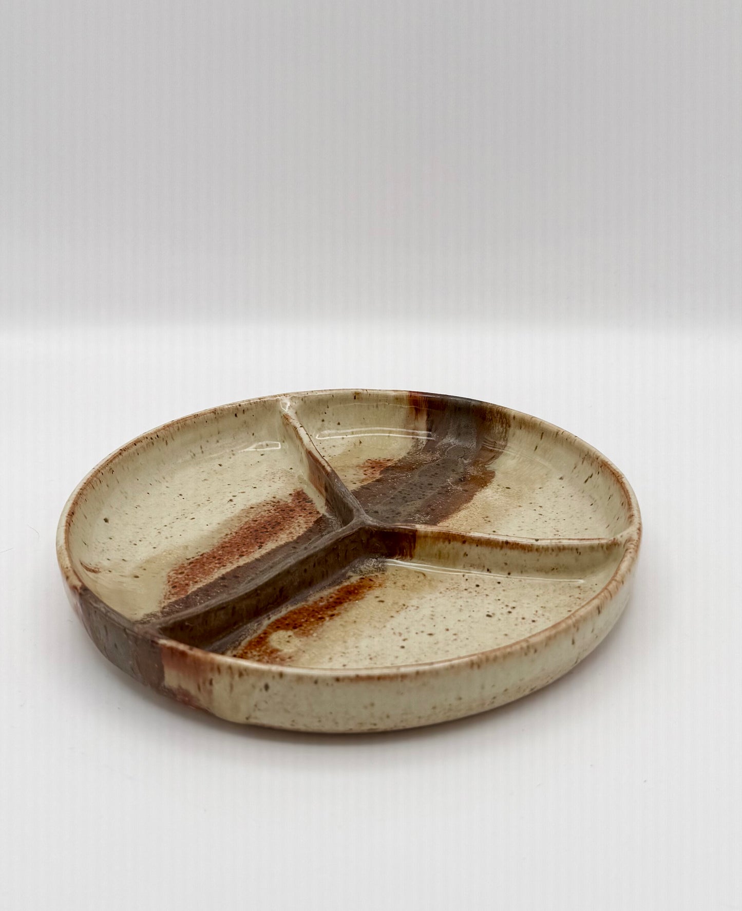 Divided Plate