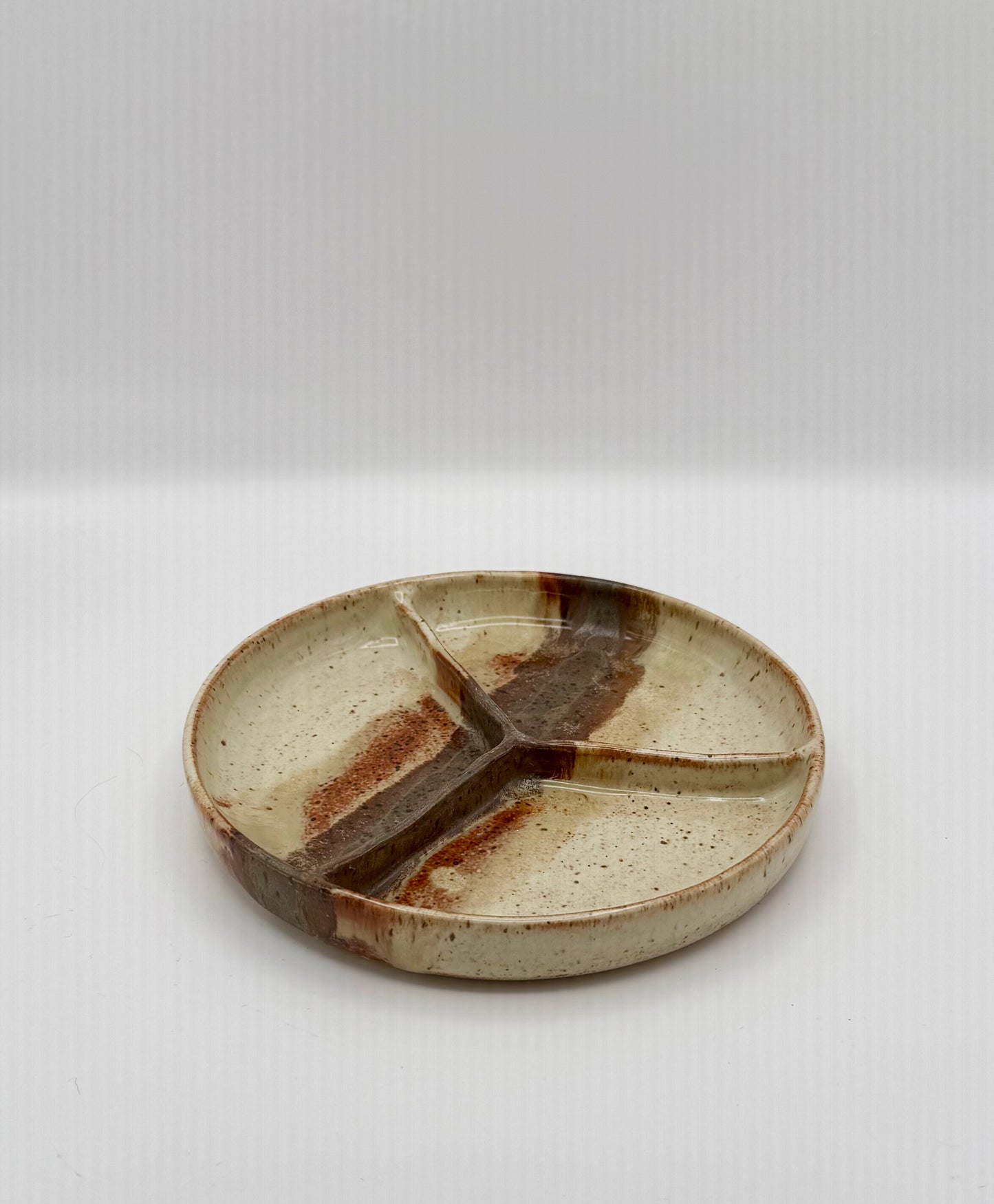Divided Plate